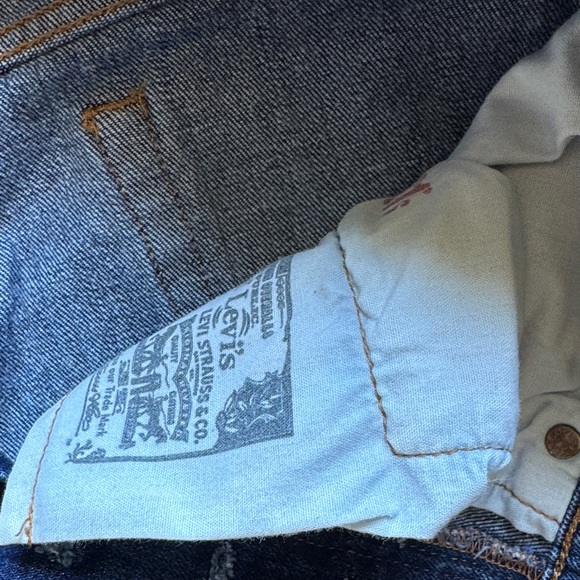 Levi's Dark Indigo Jeans - Picture 5 of 7